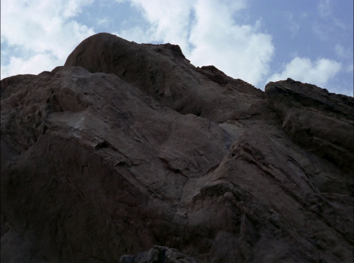 extant_StarTrek_2x11-FridaysChild_1944.jpg
