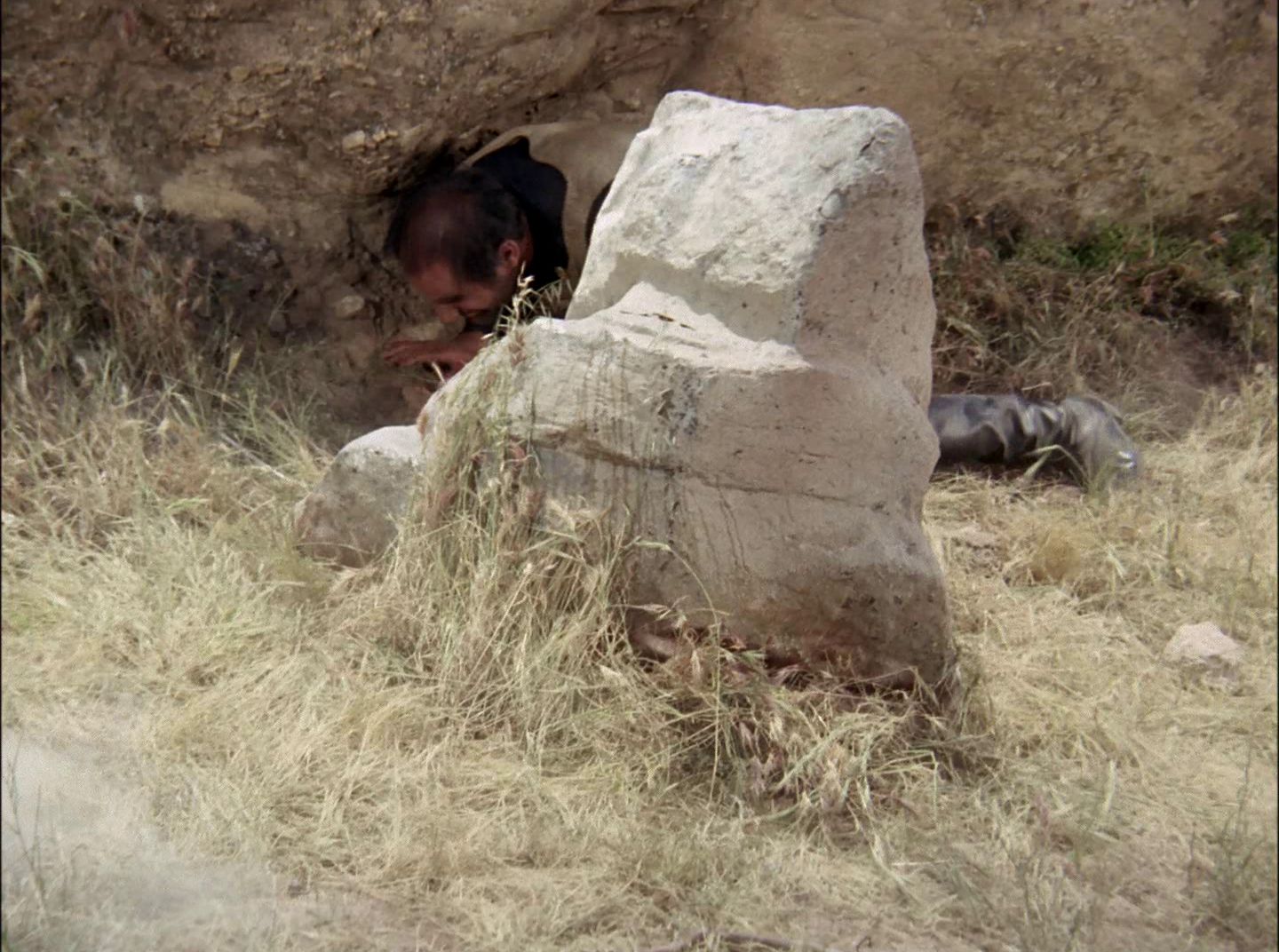 extant_StarTrek_2x11-FridaysChild_1960.jpg