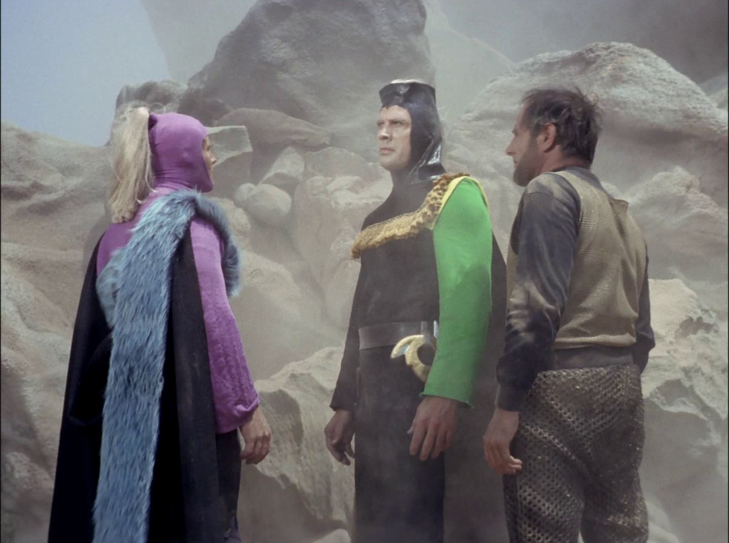 extant_StarTrek_2x11-FridaysChild_2020.jpg
