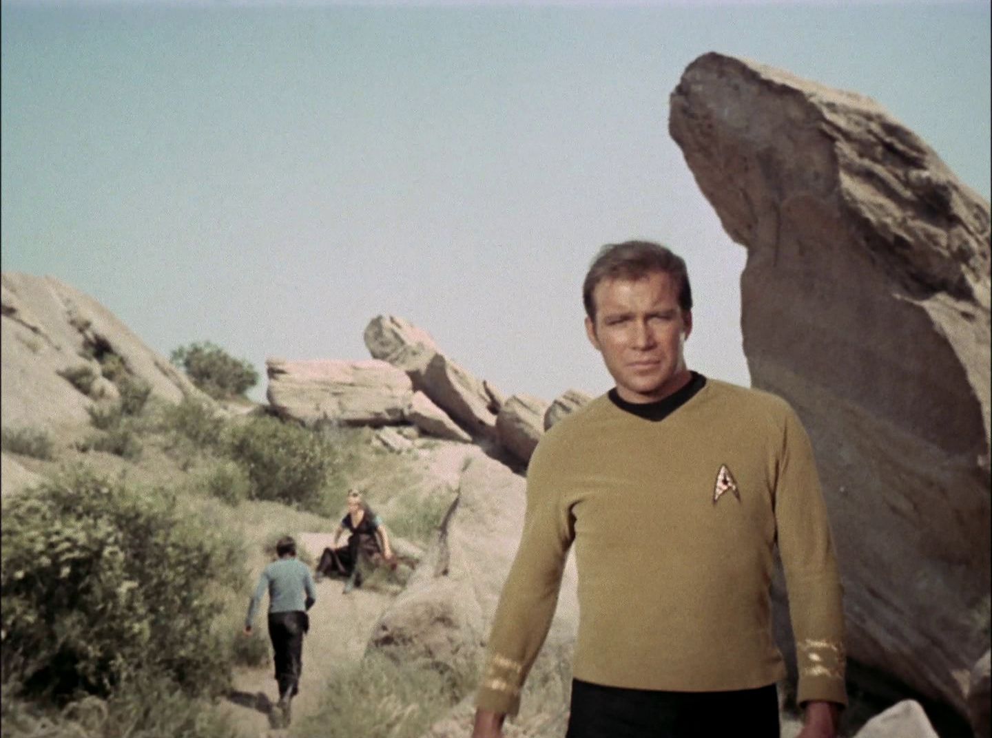 extant_StarTrek_2x11-FridaysChild_2062.jpg