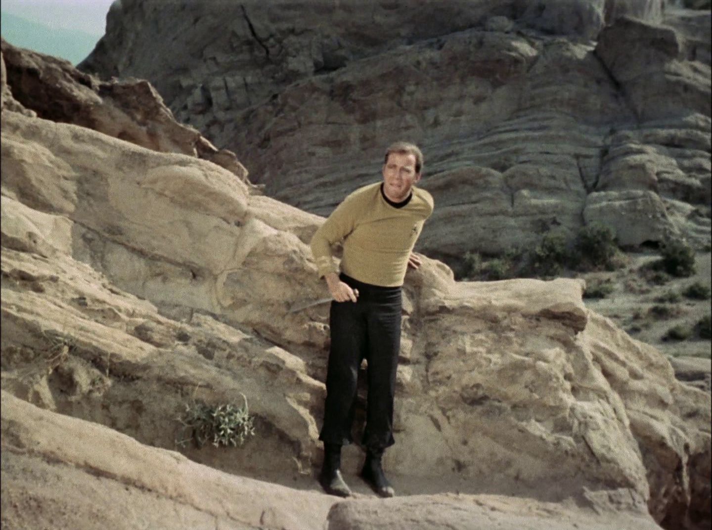 extant_StarTrek_2x11-FridaysChild_2081.jpg