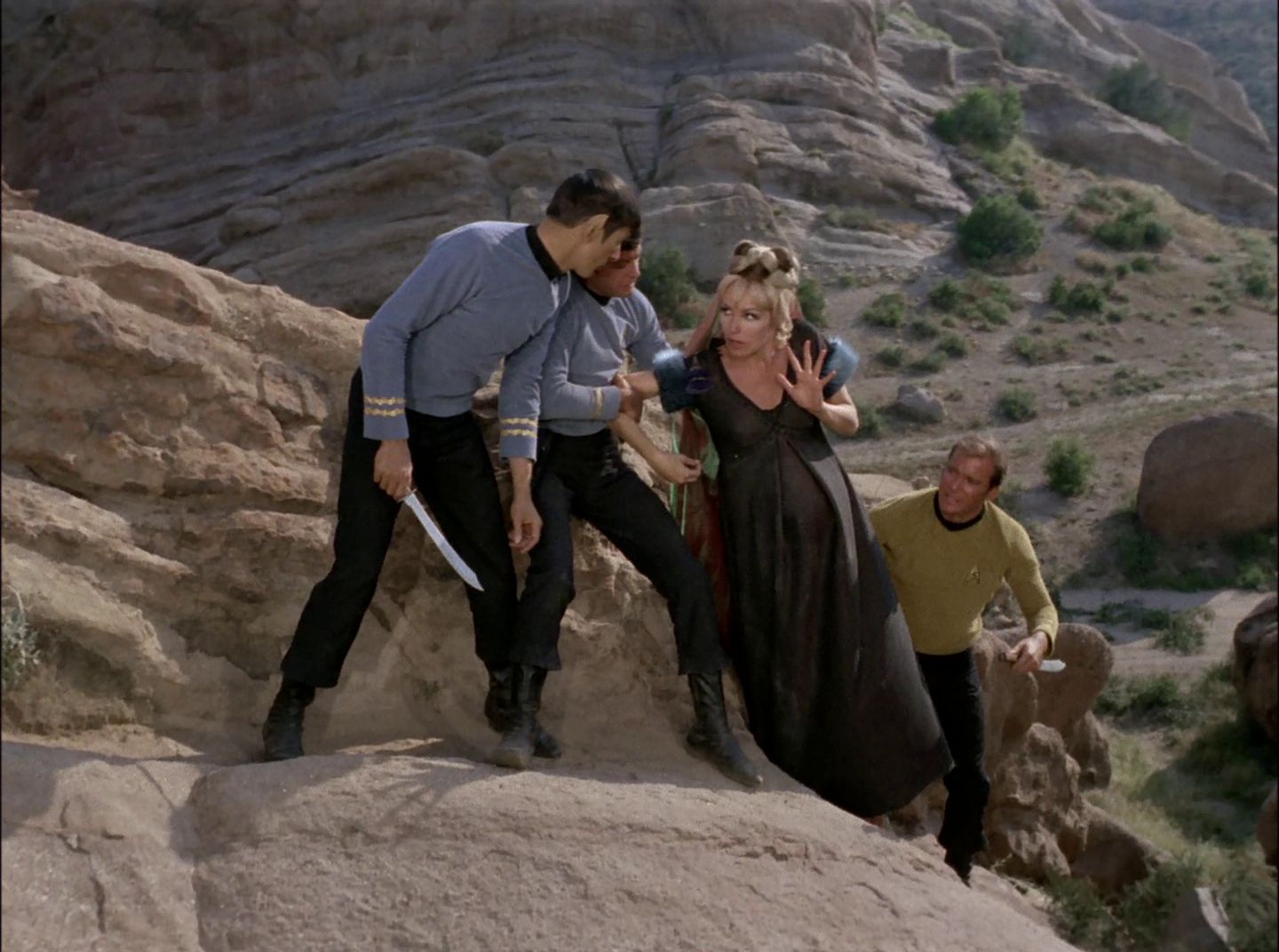 extant_StarTrek_2x11-FridaysChild_2142.jpg