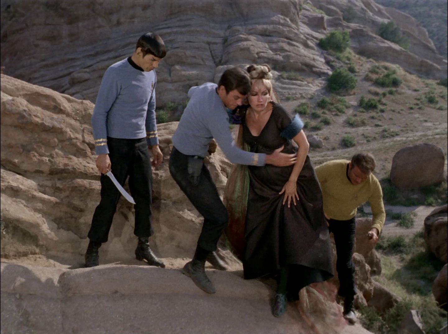 extant_StarTrek_2x11-FridaysChild_2150.jpg