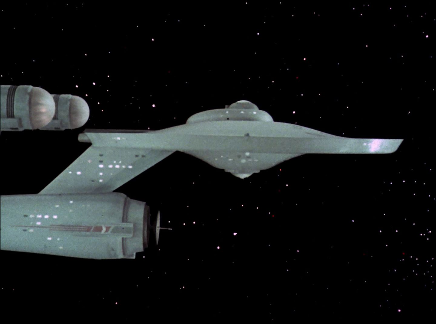 extant_StarTrek_2x11-FridaysChild_2165.jpg