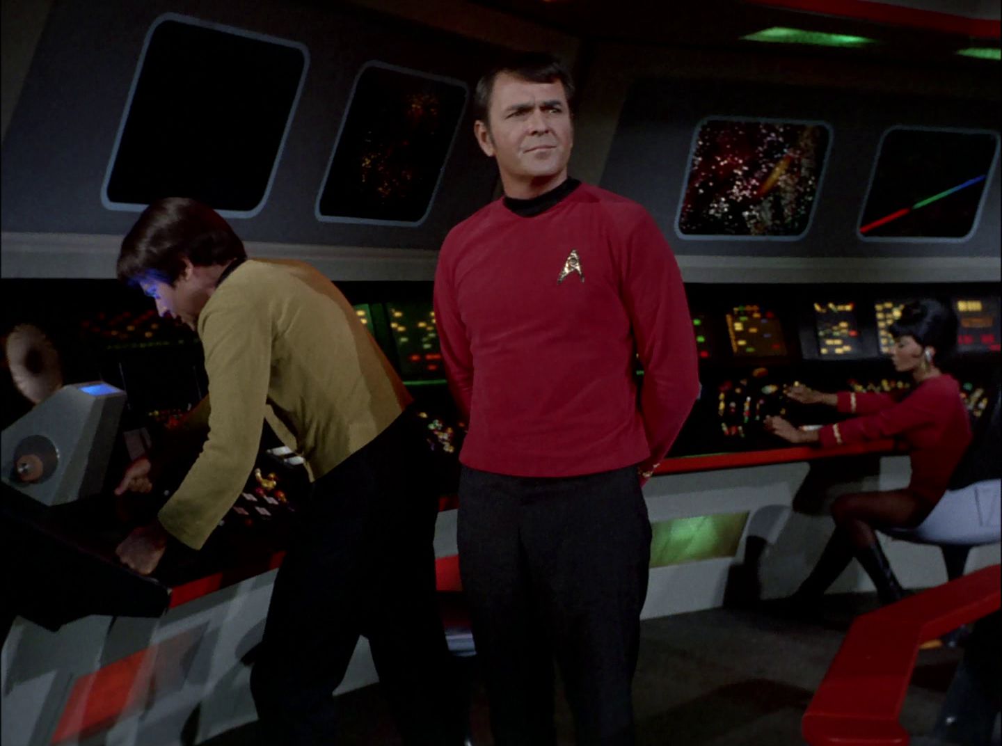 extant_StarTrek_2x11-FridaysChild_2186.jpg