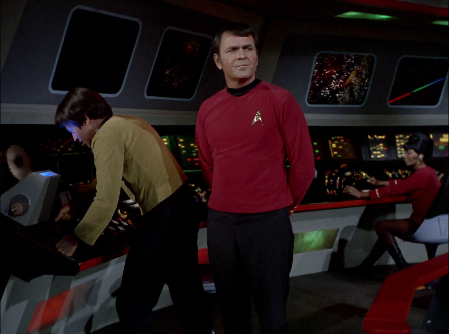 extant_StarTrek_2x11-FridaysChild_2187.jpg