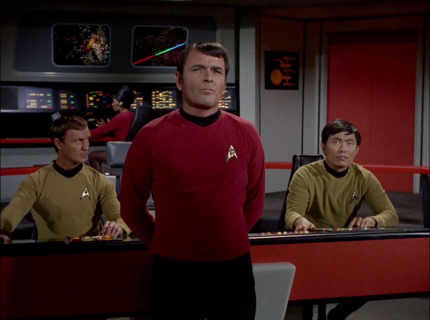 extant_StarTrek_2x11-FridaysChild_2206.jpg