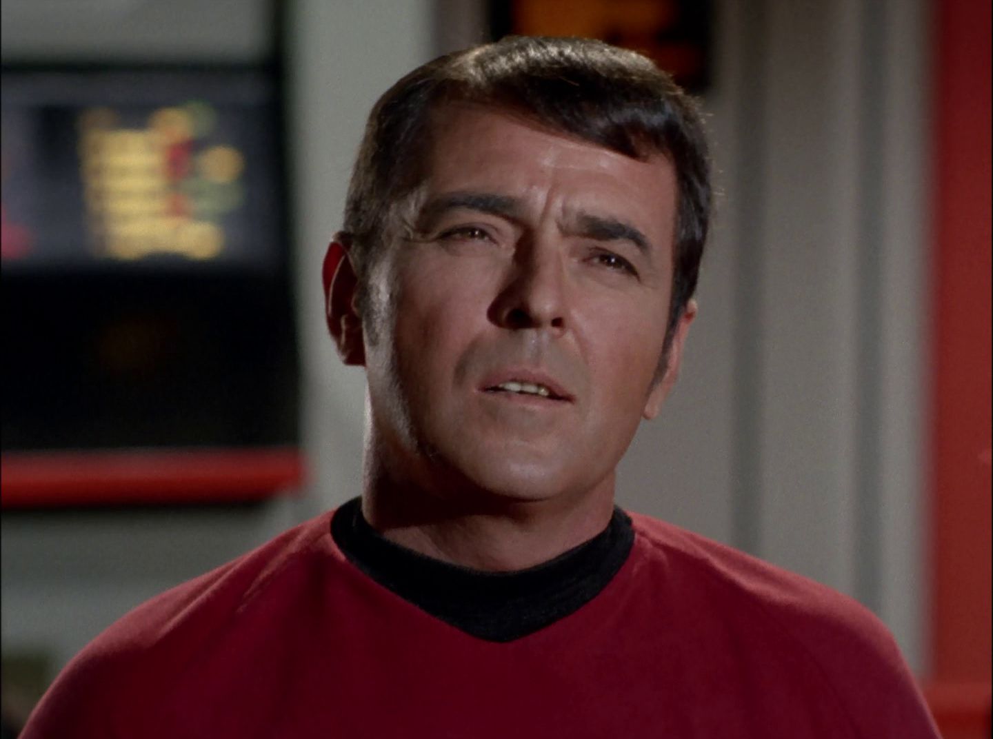 extant_StarTrek_2x11-FridaysChild_2214.jpg