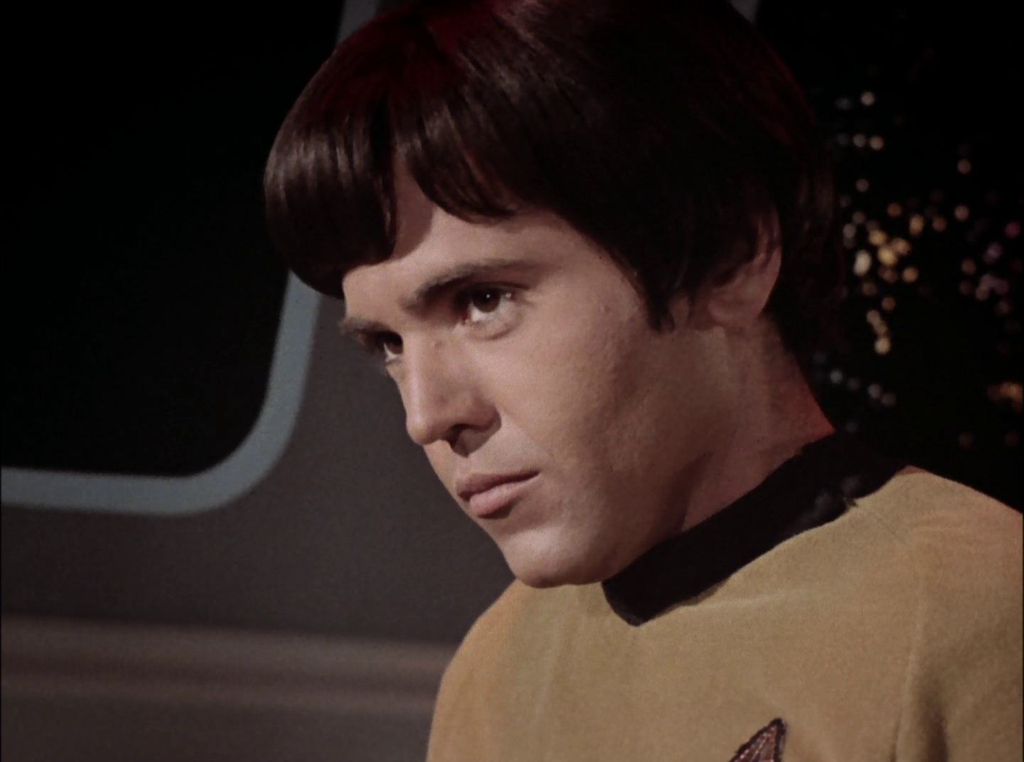 extant_StarTrek_2x11-FridaysChild_2231.jpg