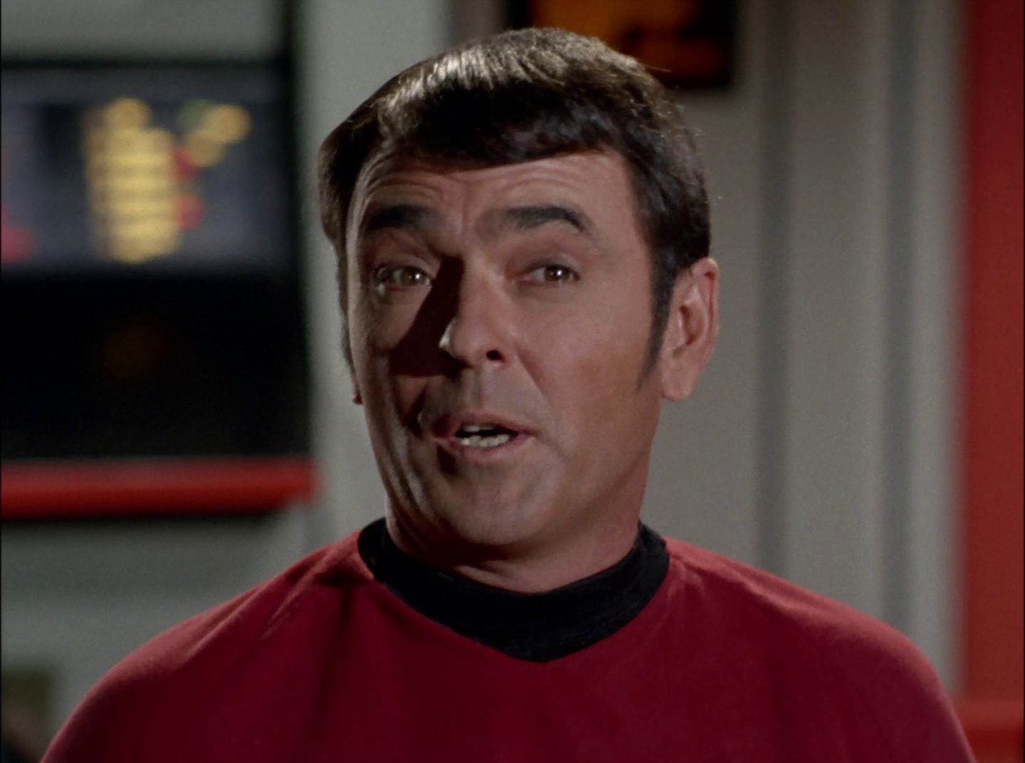 extant_StarTrek_2x11-FridaysChild_2247.jpg