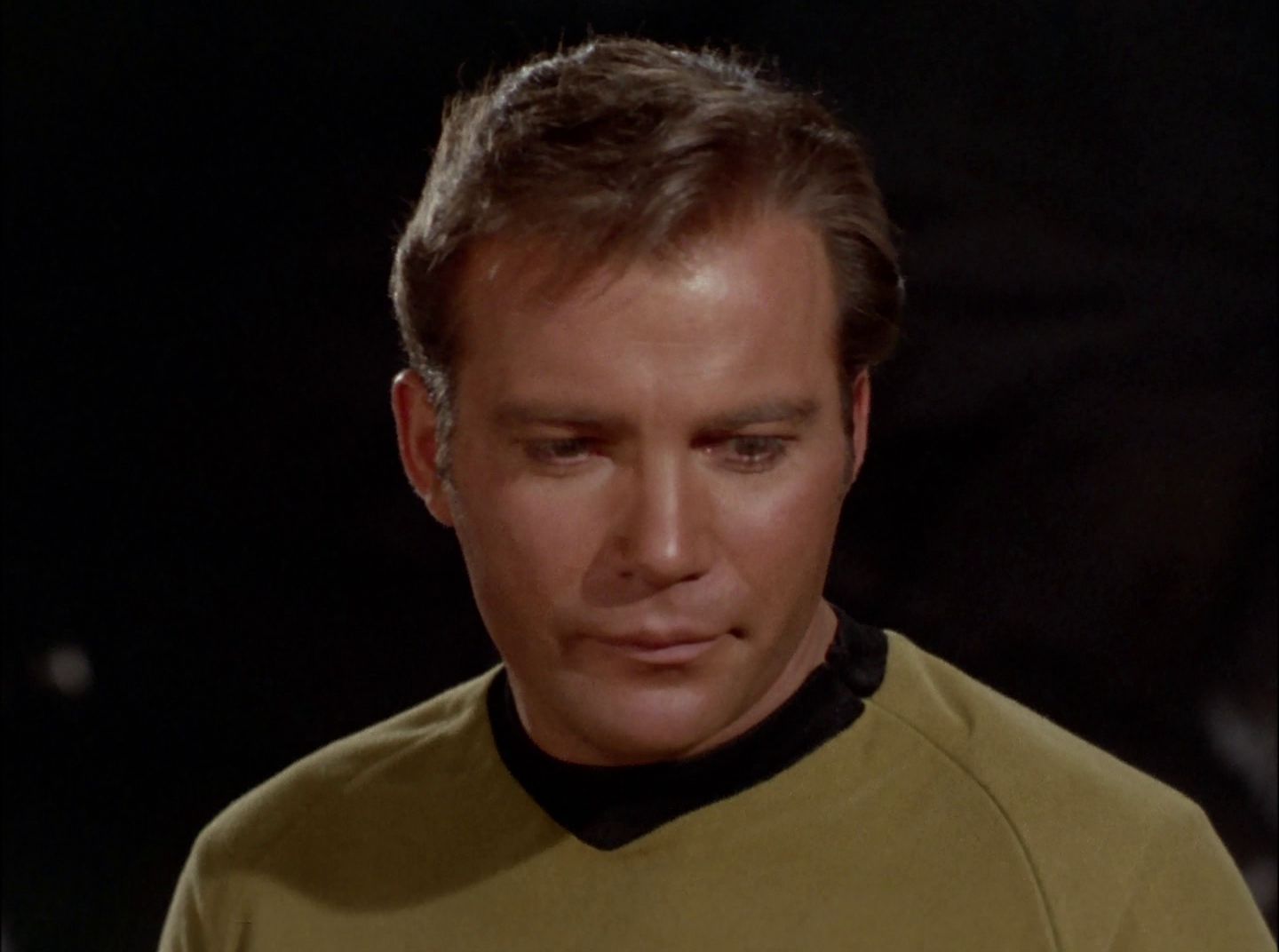 extant_StarTrek_2x11-FridaysChild_2361.jpg