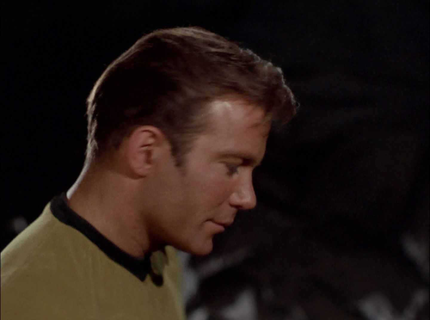 extant_StarTrek_2x11-FridaysChild_2363.jpg