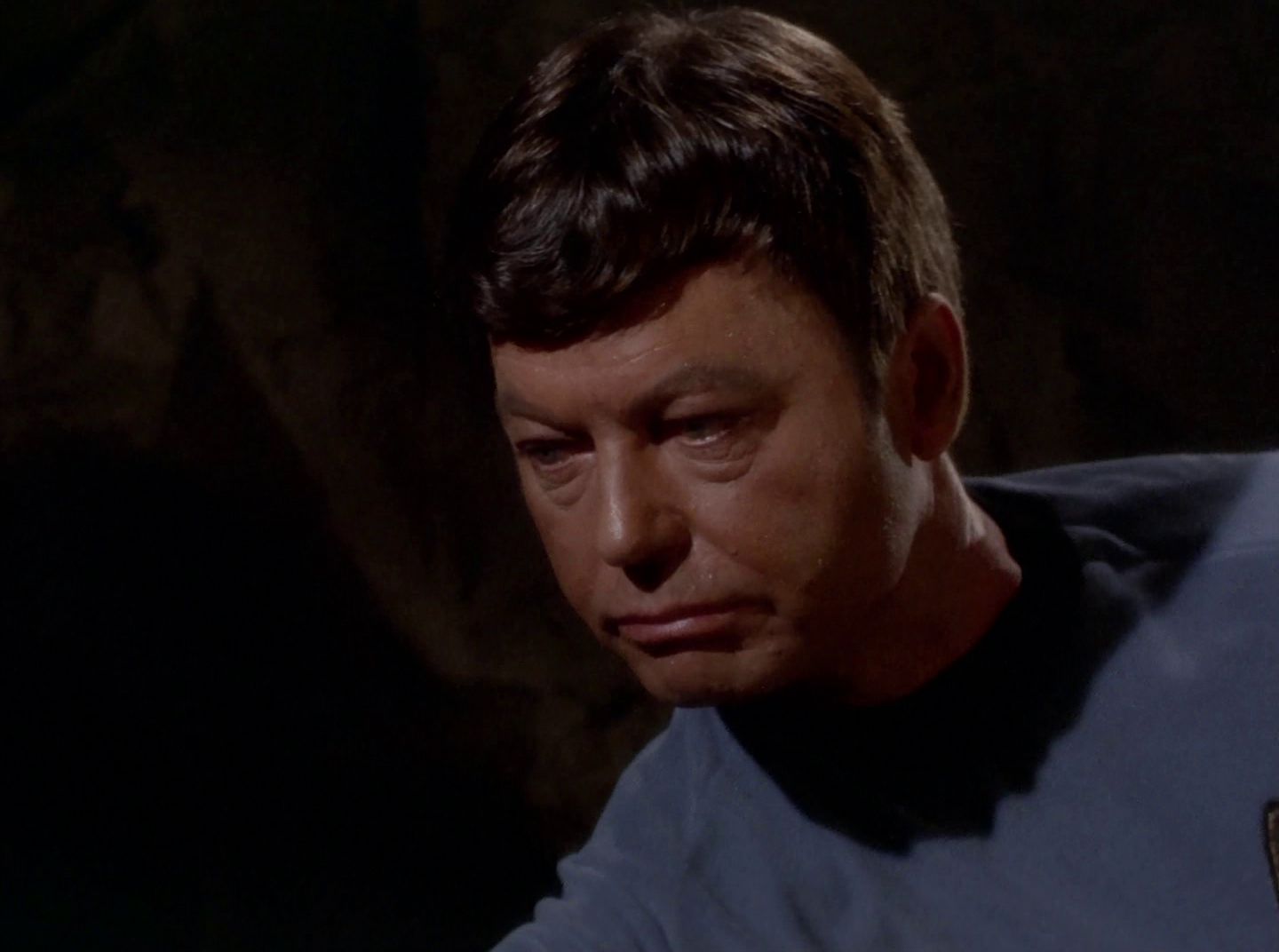extant_StarTrek_2x11-FridaysChild_2448.jpg
