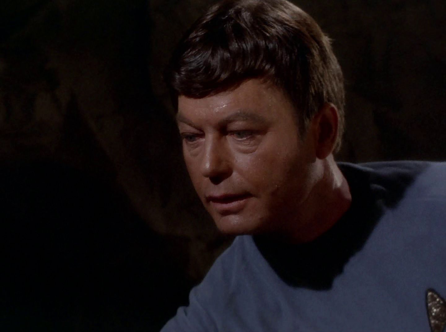 extant_StarTrek_2x11-FridaysChild_2454.jpg