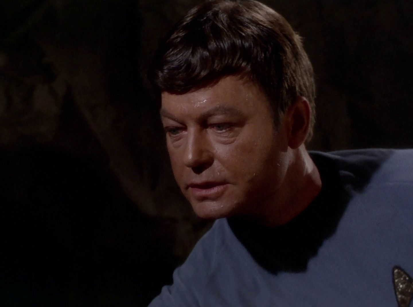 extant_StarTrek_2x11-FridaysChild_2455.jpg