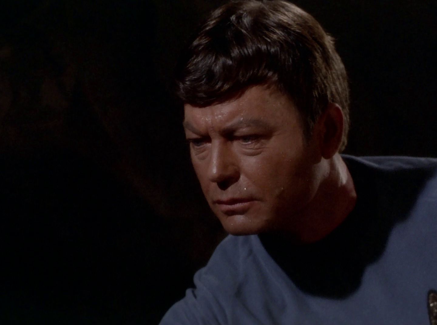 extant_StarTrek_2x11-FridaysChild_2467.jpg