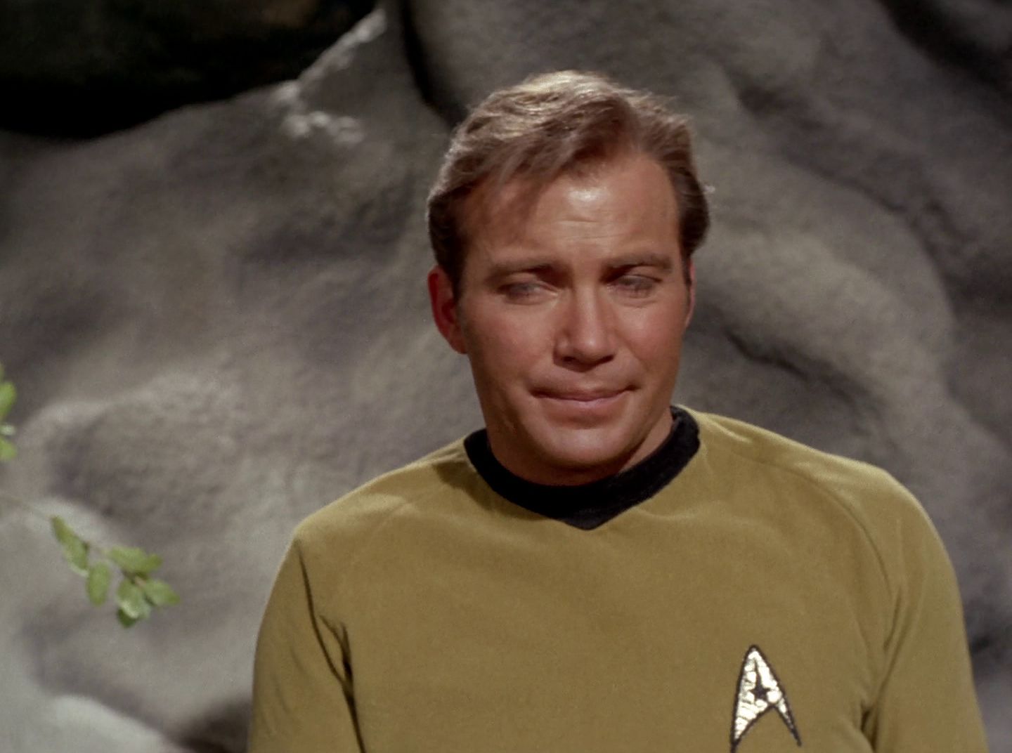 extant_StarTrek_2x11-FridaysChild_2511.jpg