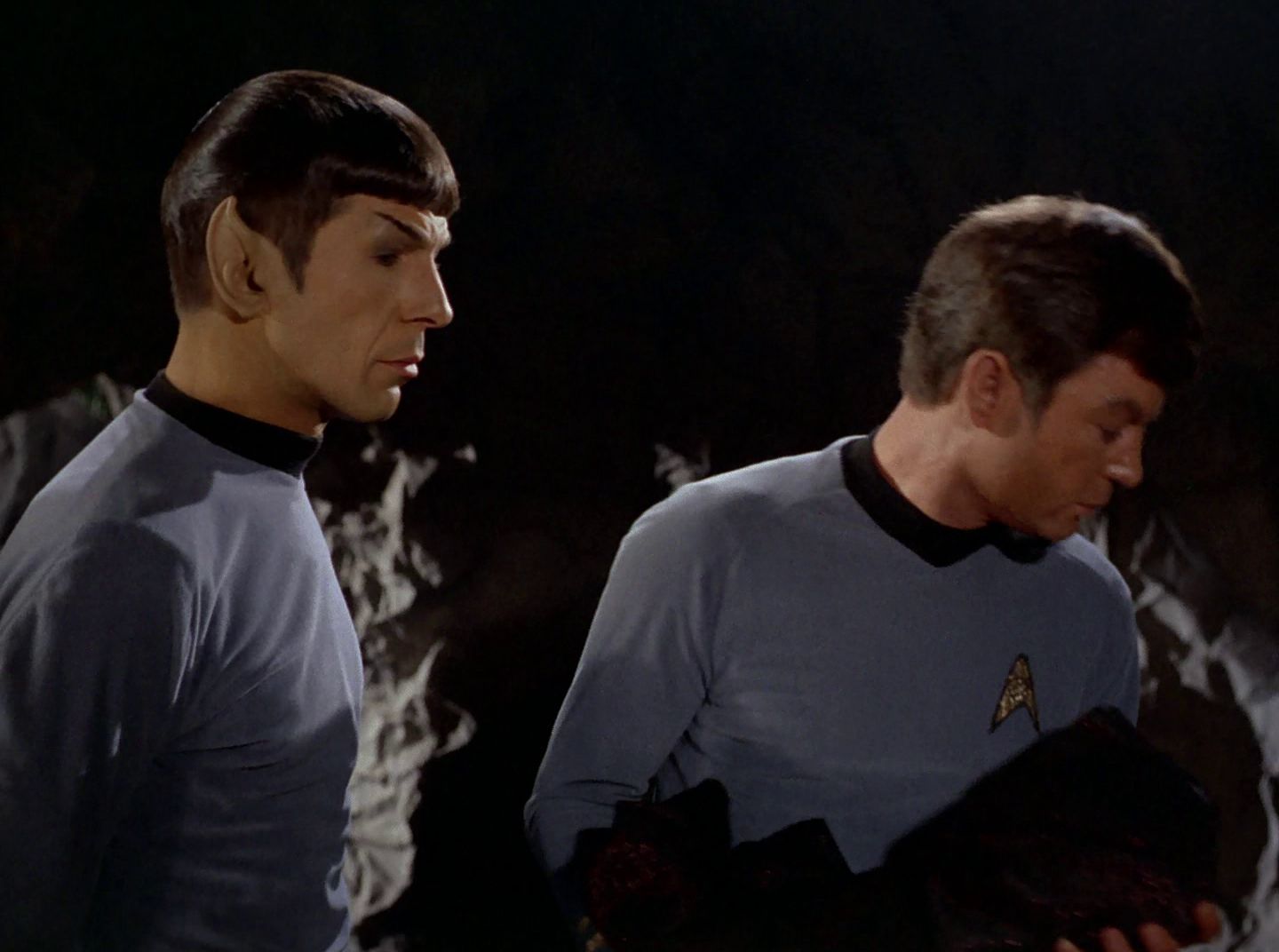 extant_StarTrek_2x11-FridaysChild_2634.jpg