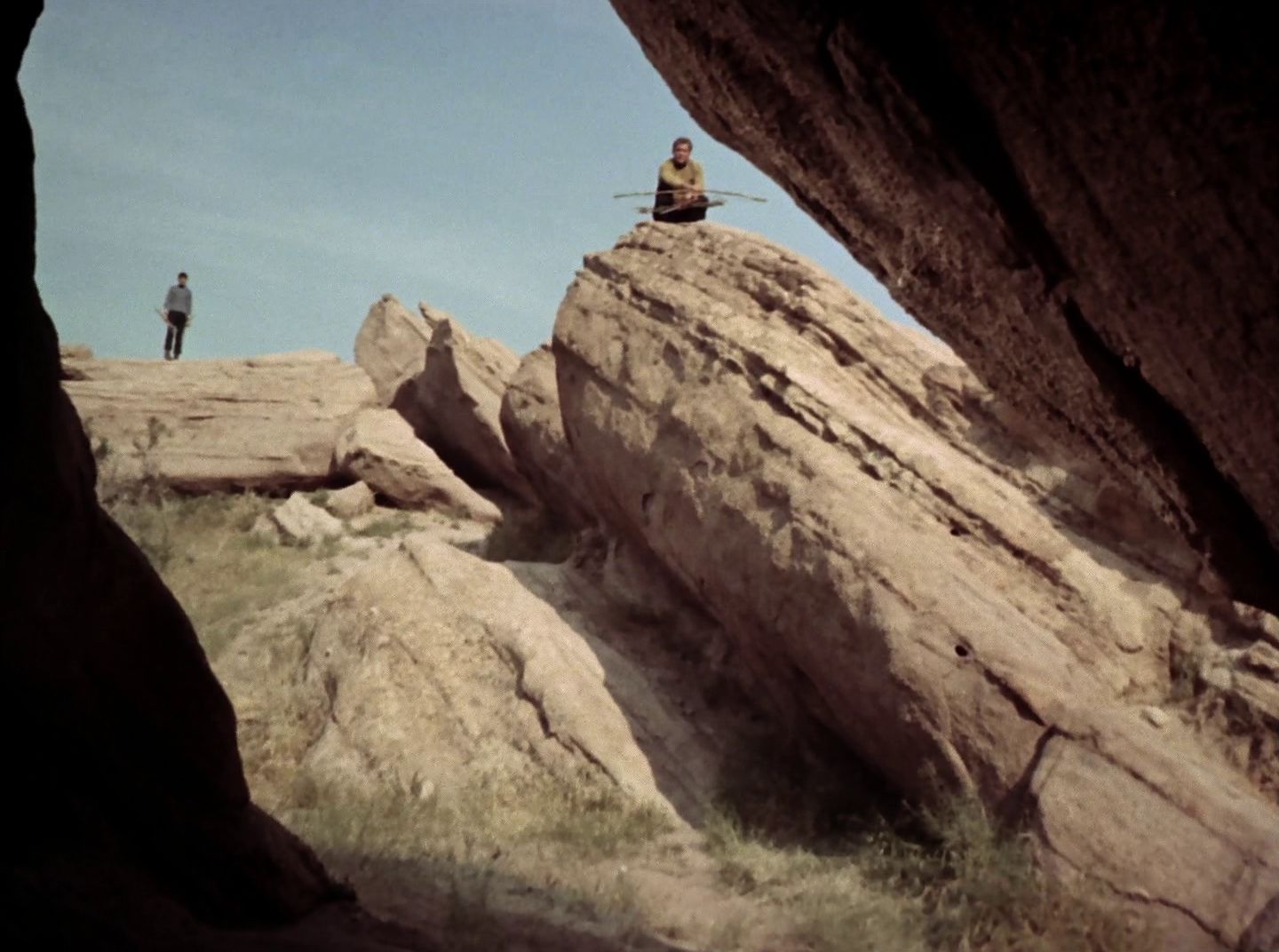 extant_StarTrek_2x11-FridaysChild_2778.jpg