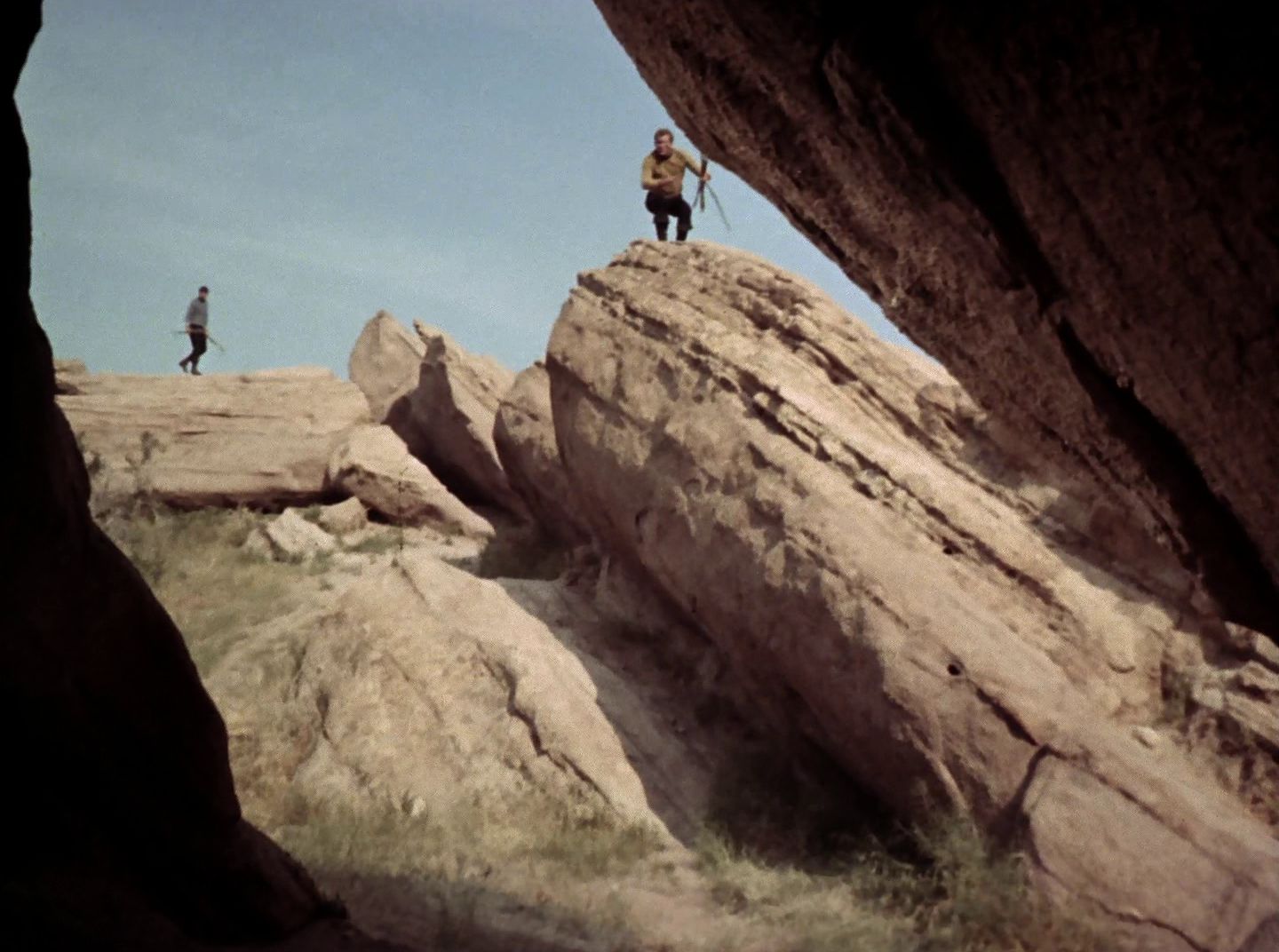 extant_StarTrek_2x11-FridaysChild_2781.jpg