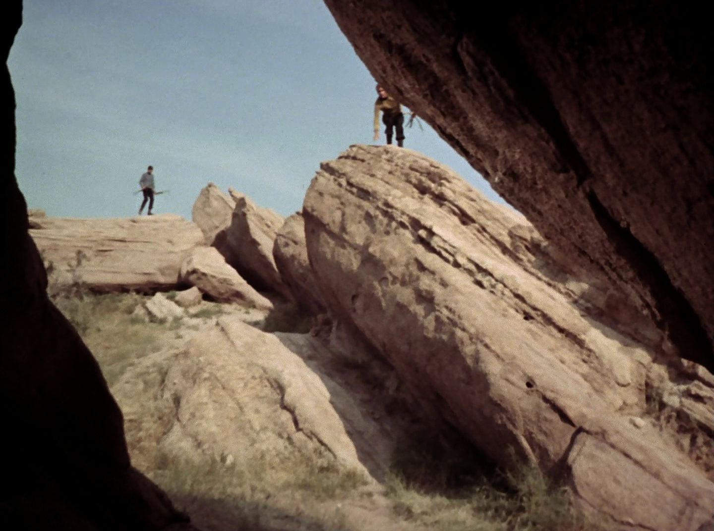 extant_StarTrek_2x11-FridaysChild_2783.jpg