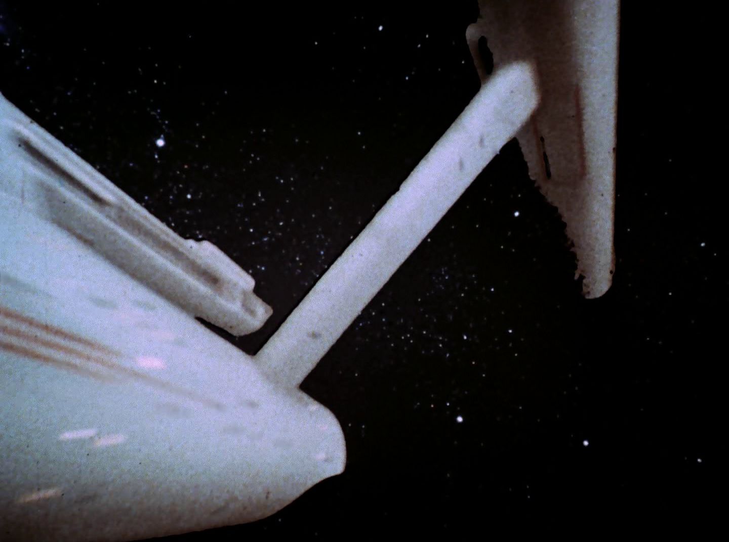 extant_StarTrek_2x11-FridaysChild_2839.jpg