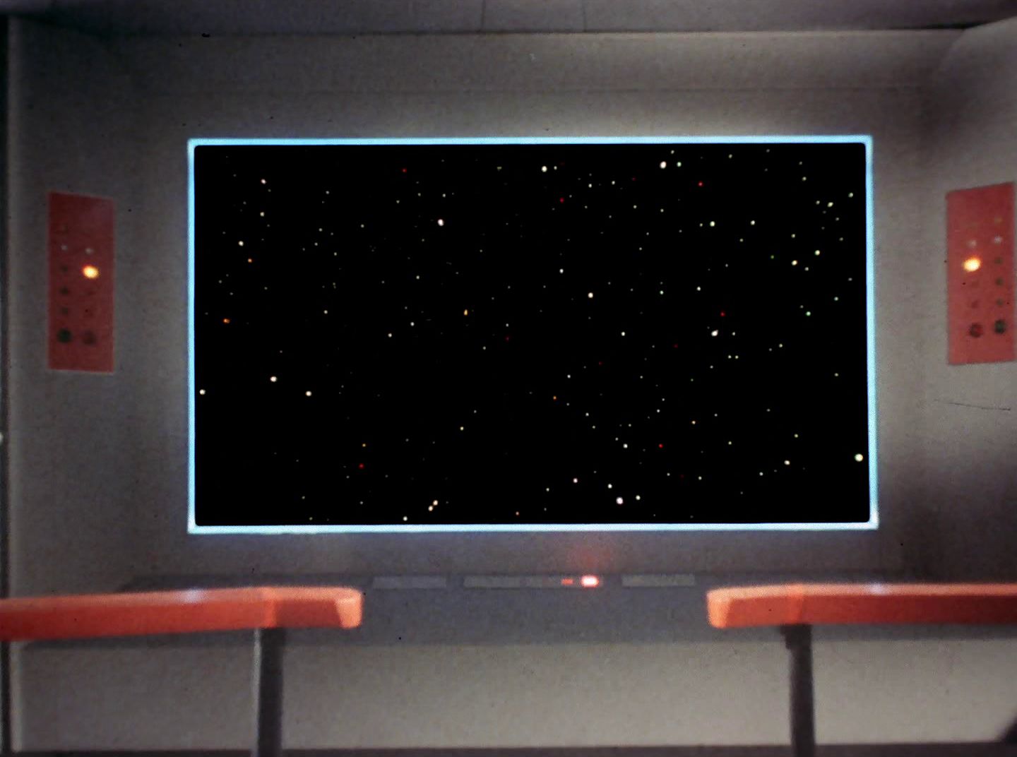 extant_StarTrek_2x11-FridaysChild_2847.jpg