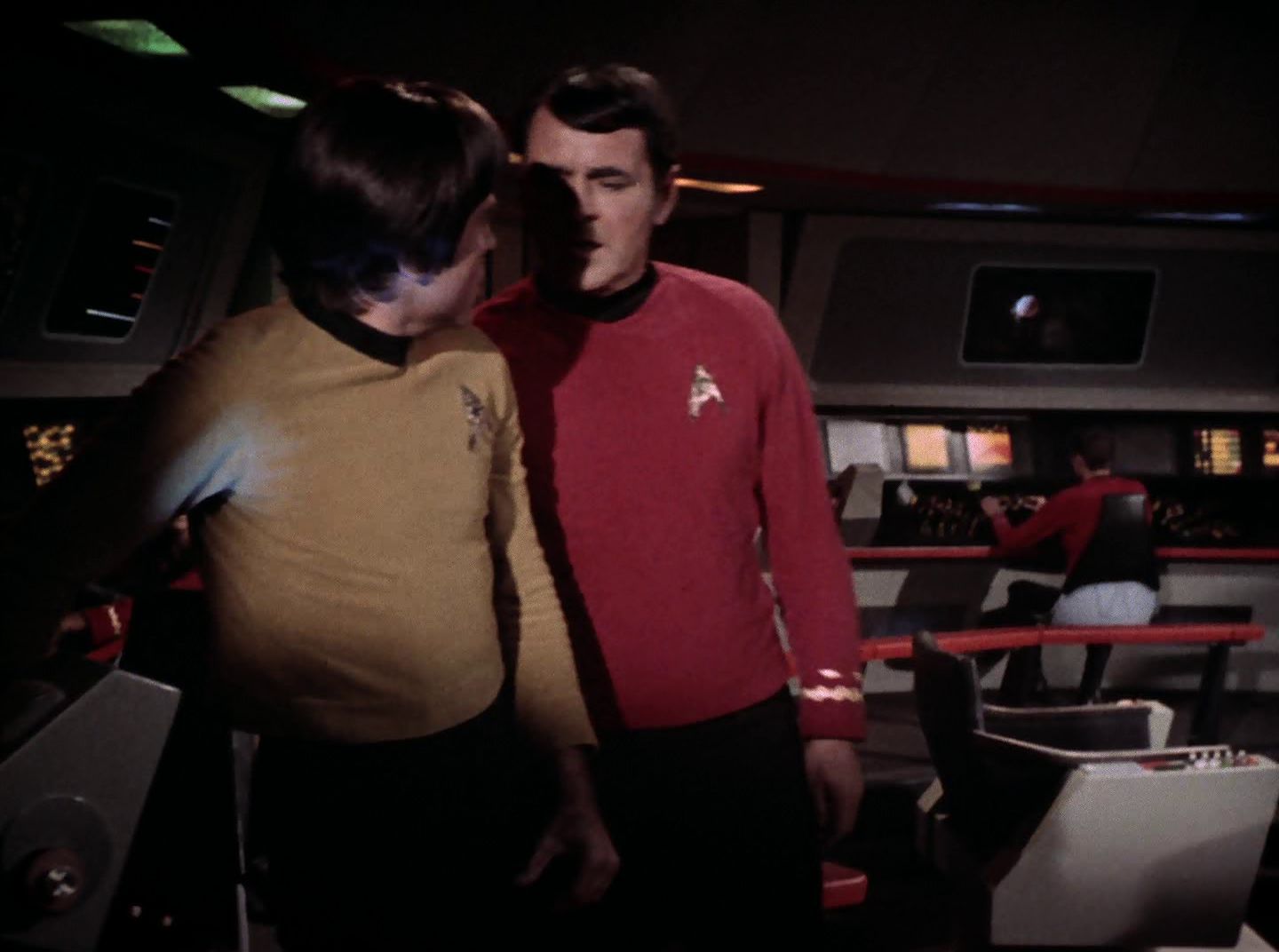 extant_StarTrek_2x11-FridaysChild_2884.jpg