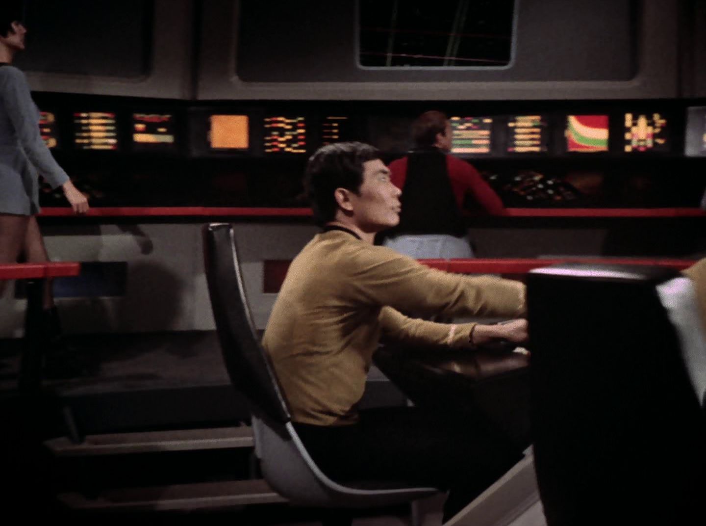 extant_StarTrek_2x11-FridaysChild_2889.jpg