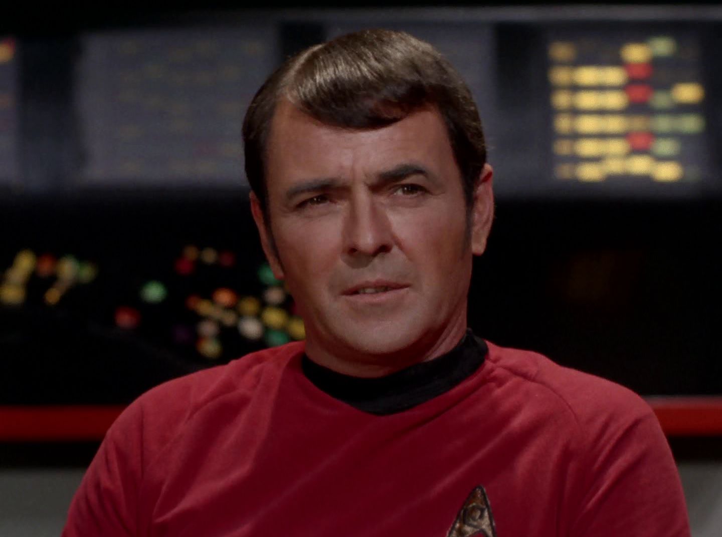 extant_StarTrek_2x11-FridaysChild_2965.jpg
