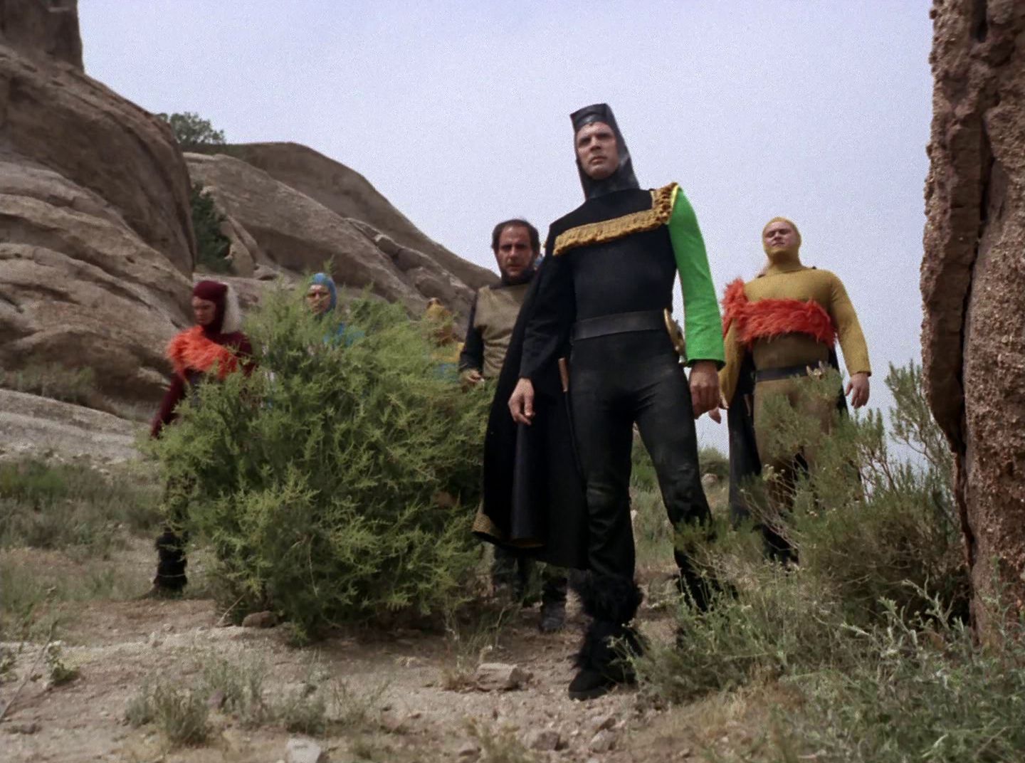 extant_StarTrek_2x11-FridaysChild_3026.jpg