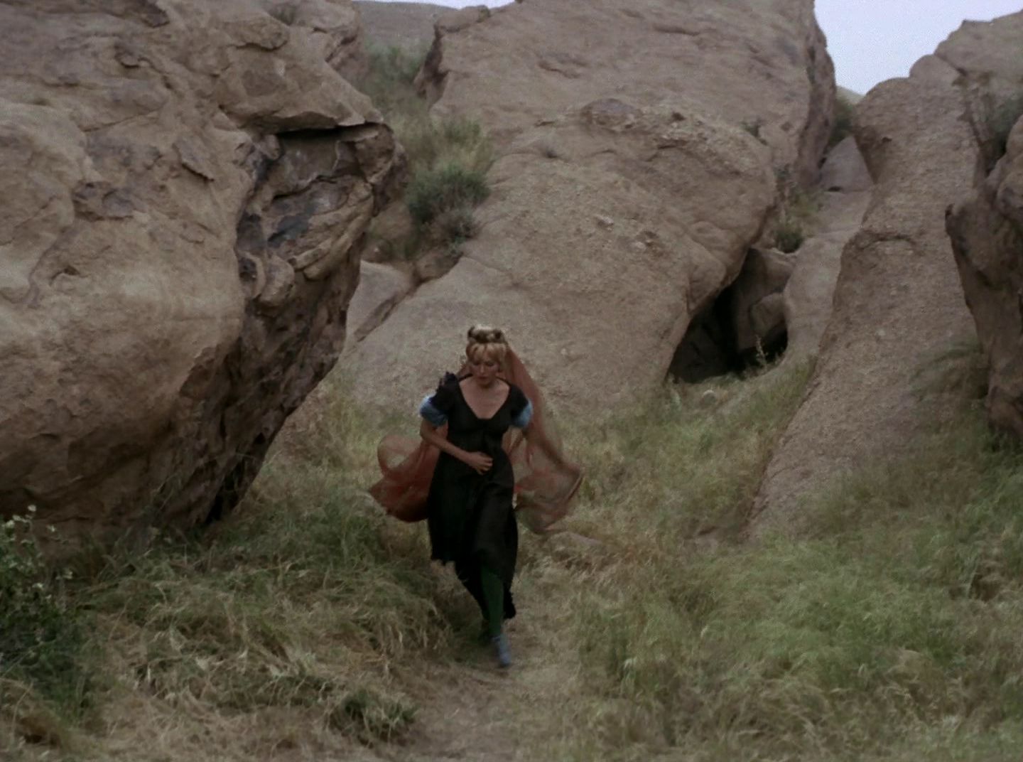 extant_StarTrek_2x11-FridaysChild_3092.jpg