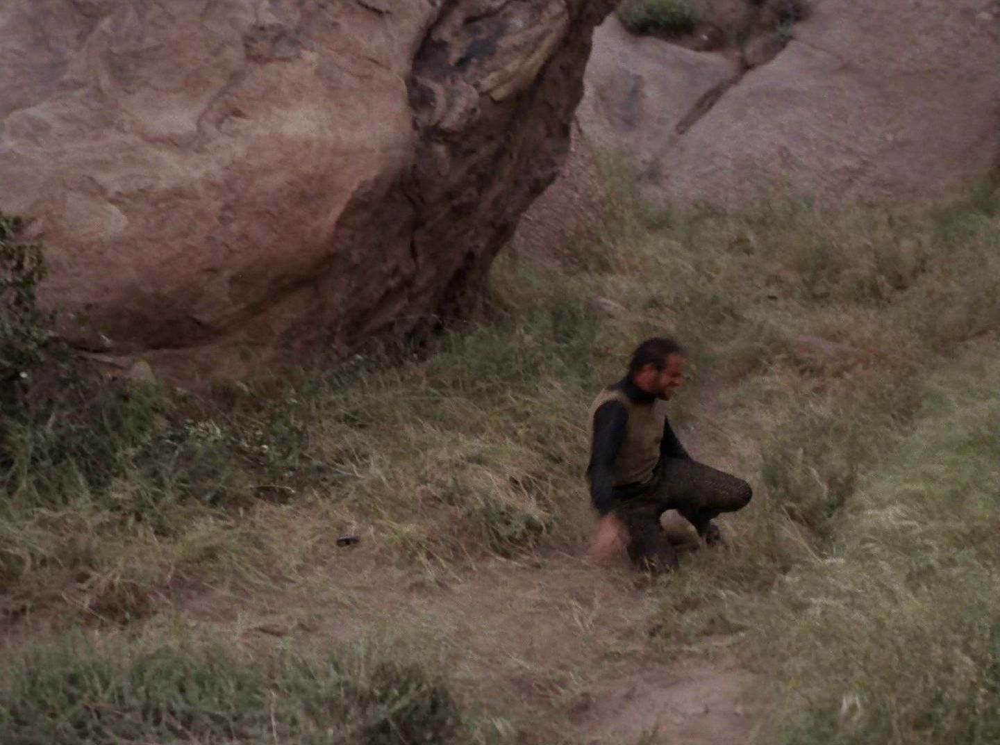 extant_StarTrek_2x11-FridaysChild_3160.jpg