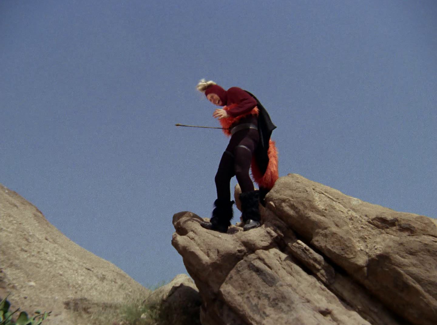 extant_StarTrek_2x11-FridaysChild_3170.jpg