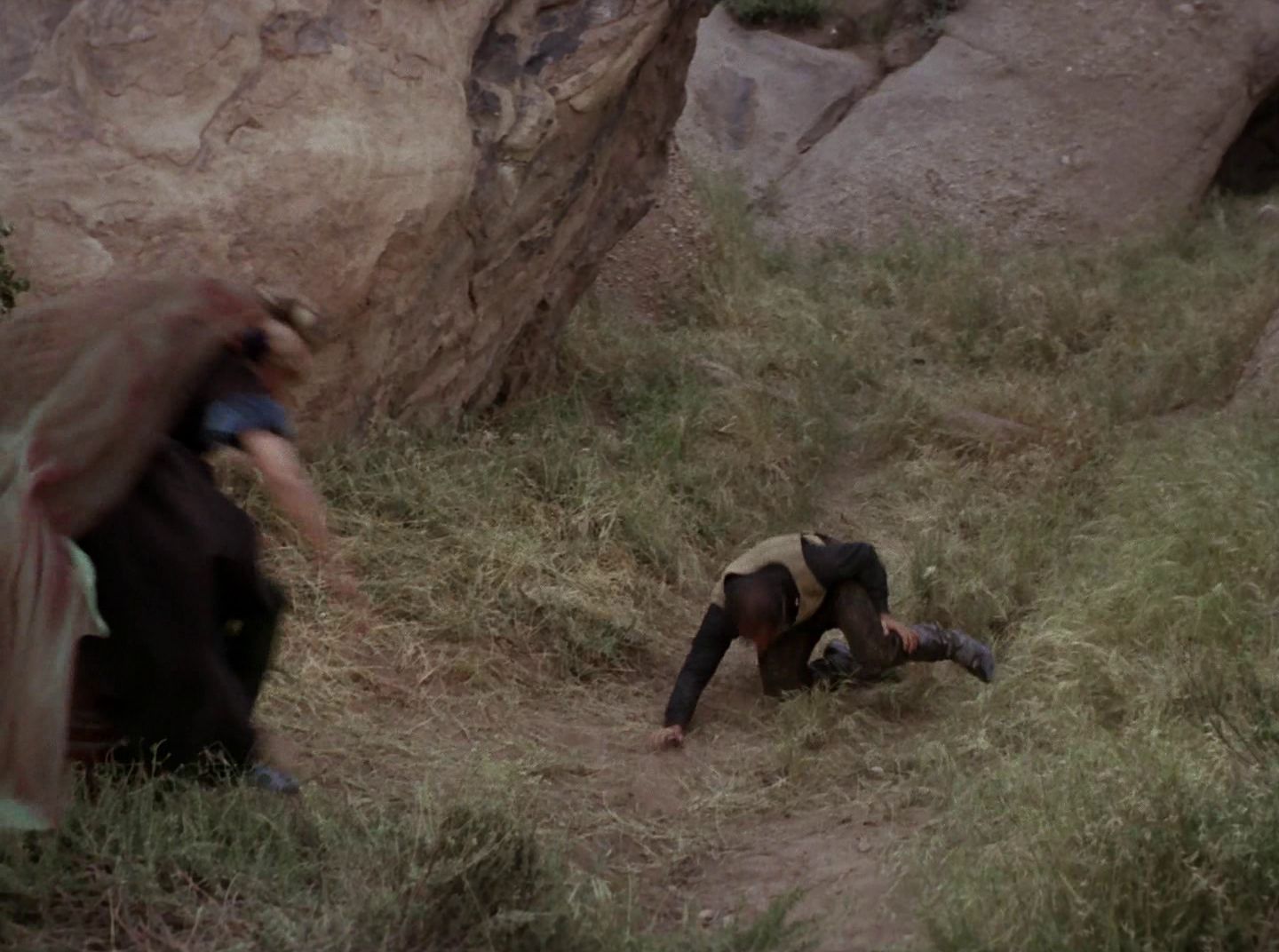 extant_StarTrek_2x11-FridaysChild_3184.jpg