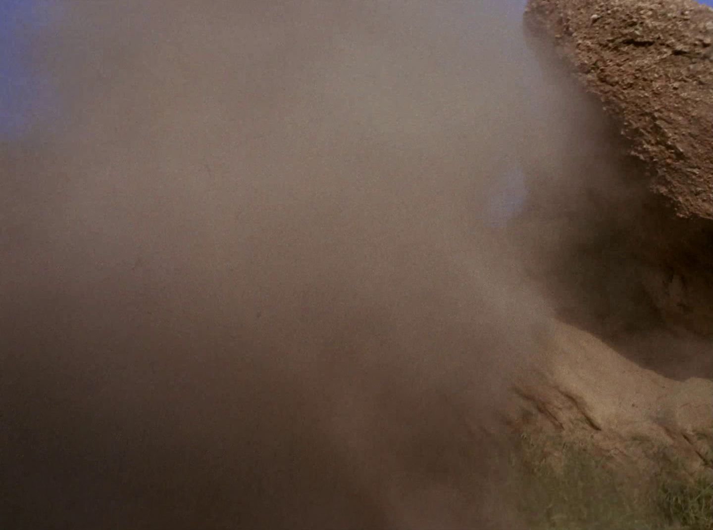 extant_StarTrek_2x11-FridaysChild_3204.jpg