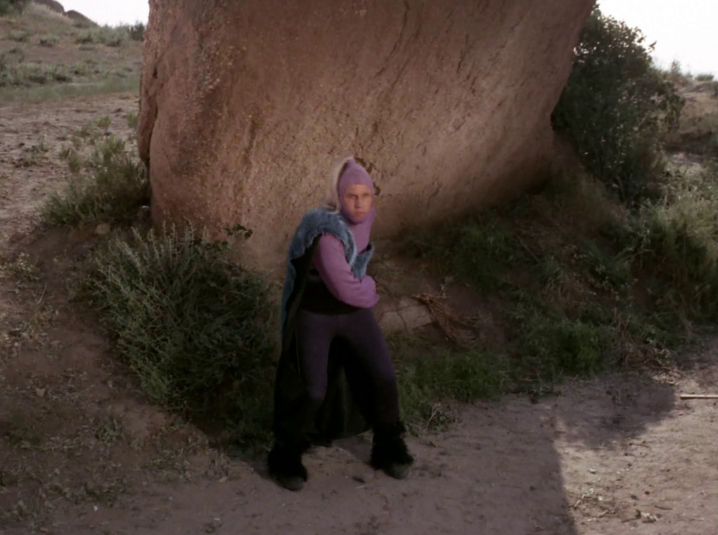extant_StarTrek_2x11-FridaysChild_3240.jpg