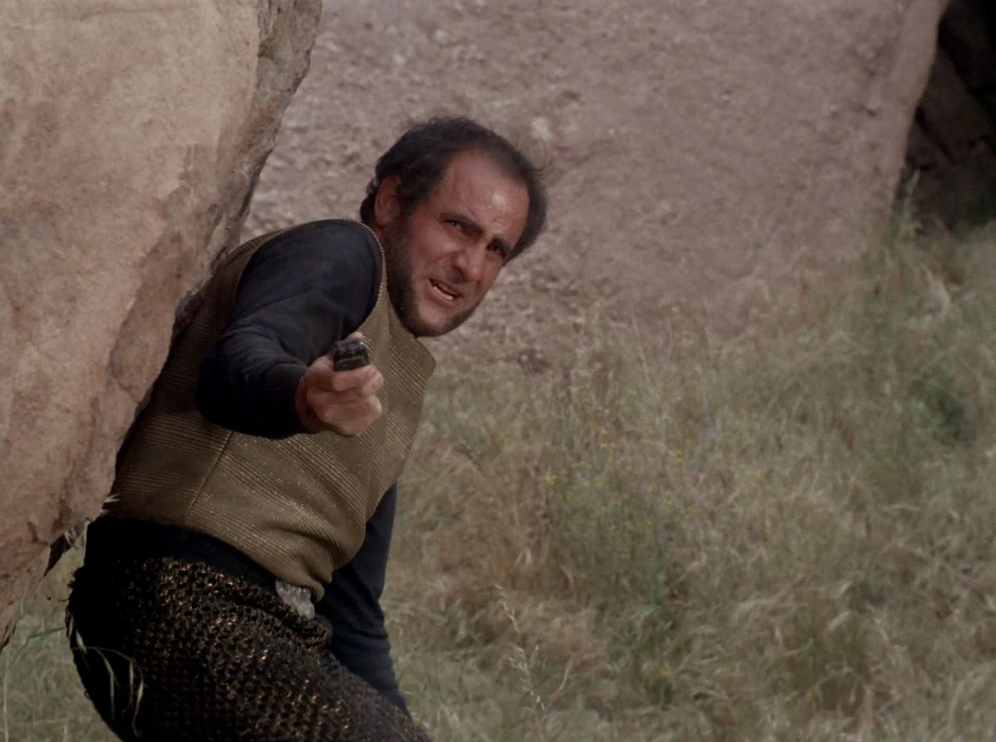 extant_StarTrek_2x11-FridaysChild_3264.jpg