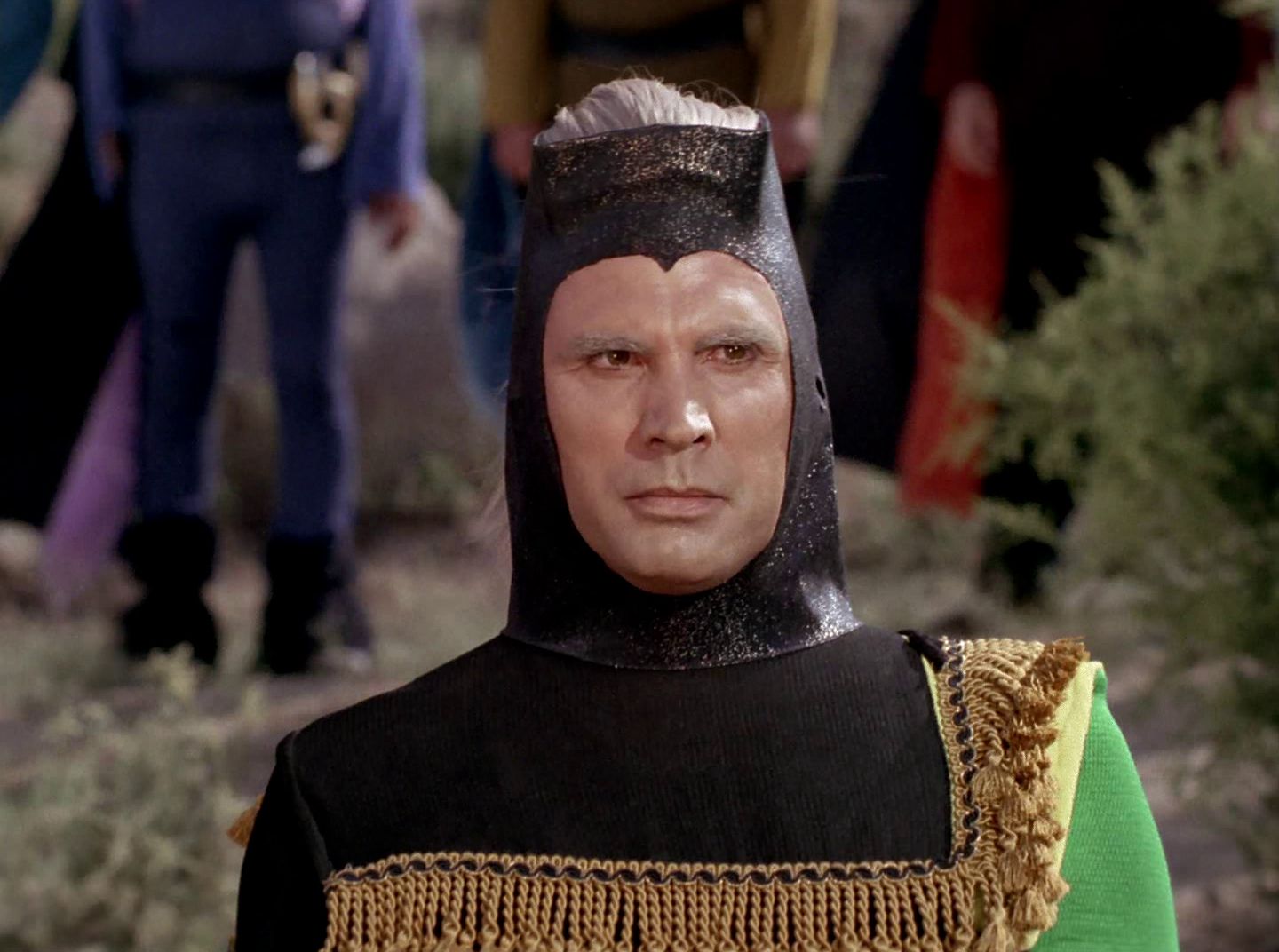 extant_StarTrek_2x11-FridaysChild_3266.jpg
