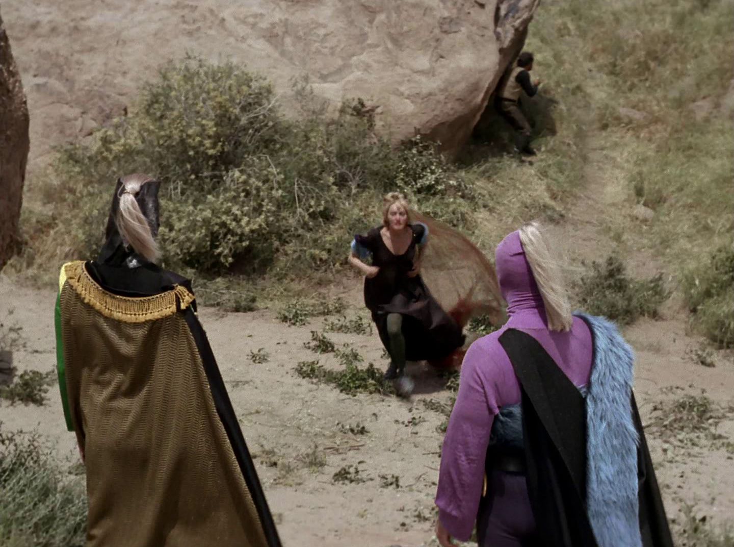 extant_StarTrek_2x11-FridaysChild_3282.jpg