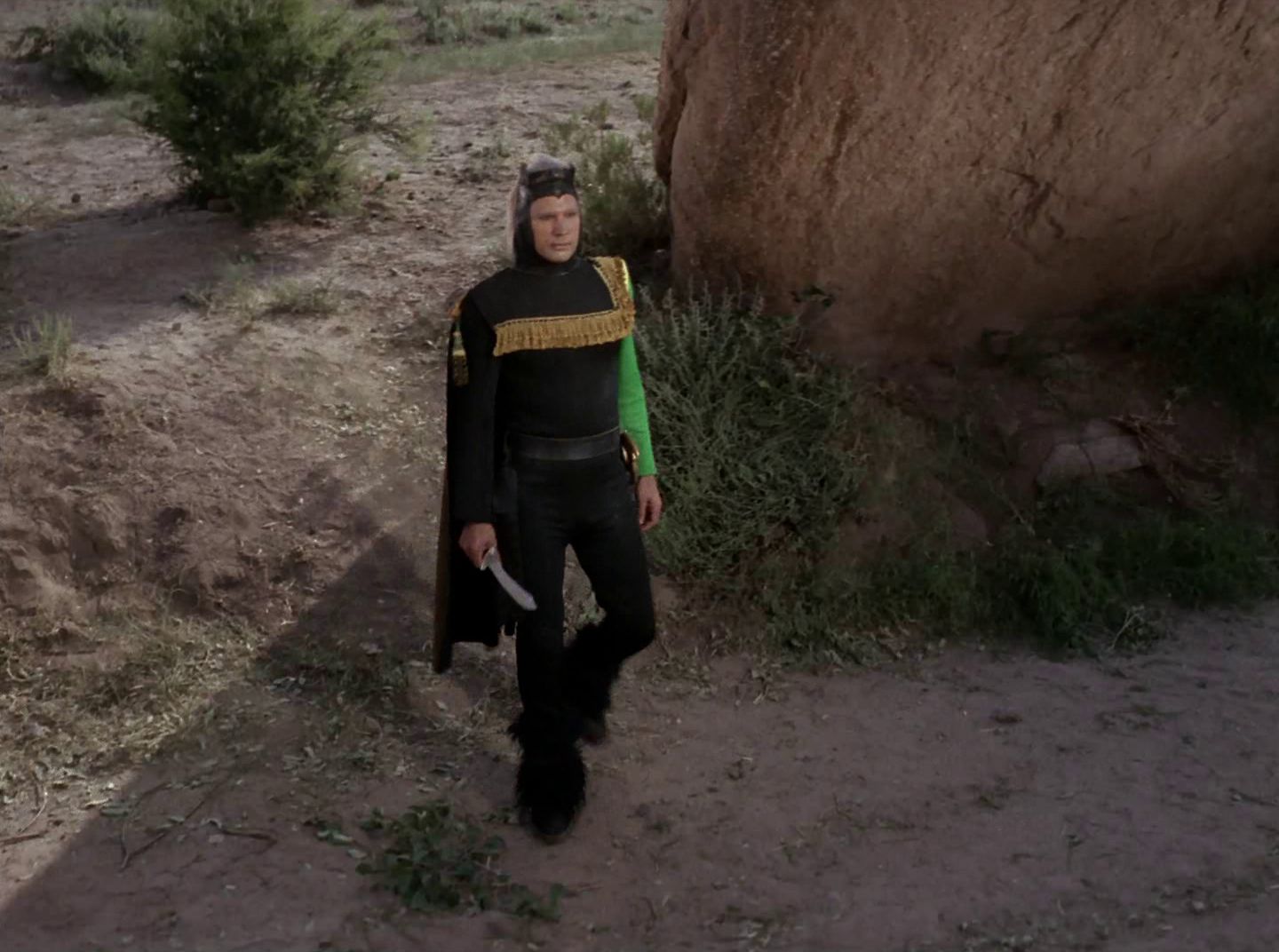 extant_StarTrek_2x11-FridaysChild_3322.jpg