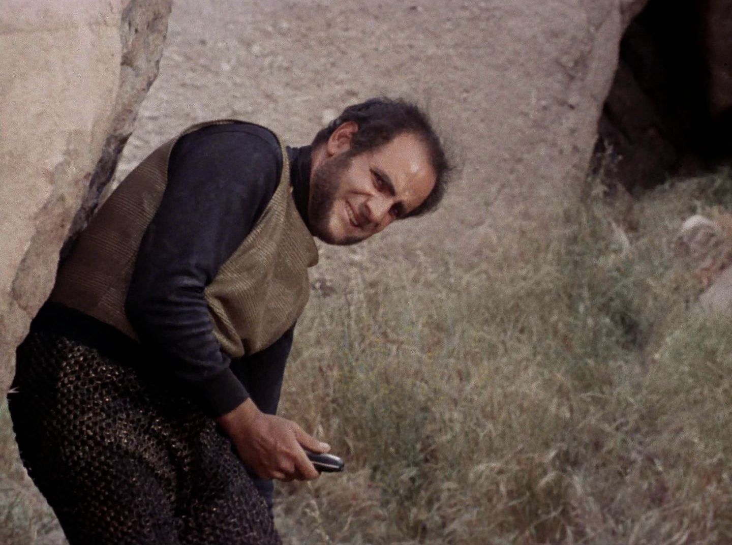 extant_StarTrek_2x11-FridaysChild_3328.jpg