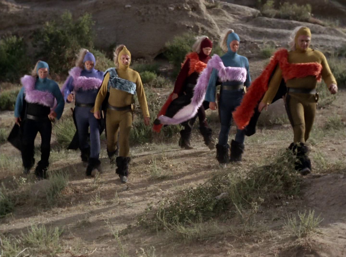 extant_StarTrek_2x11-FridaysChild_3350.jpg