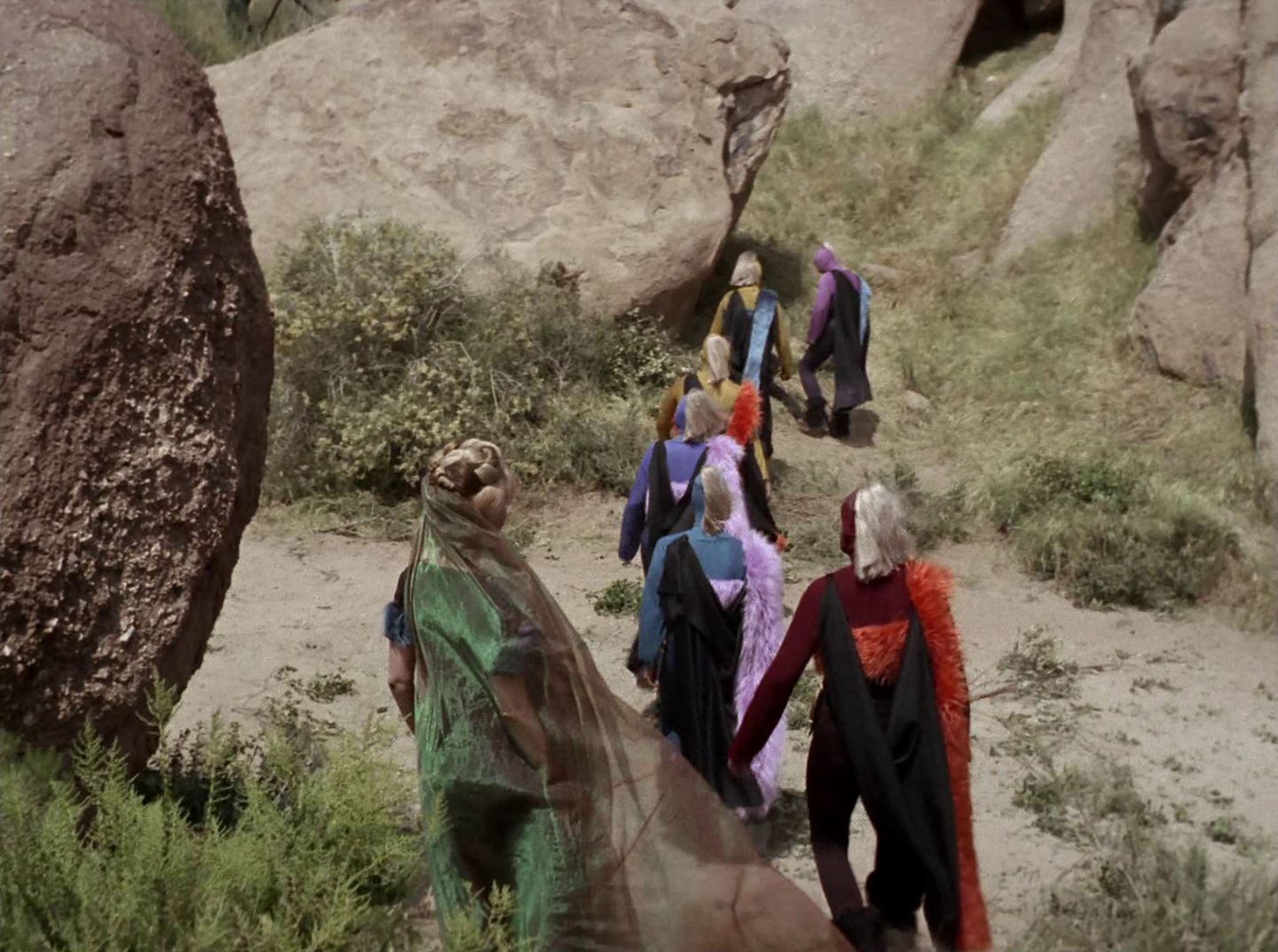extant_StarTrek_2x11-FridaysChild_3368.jpg