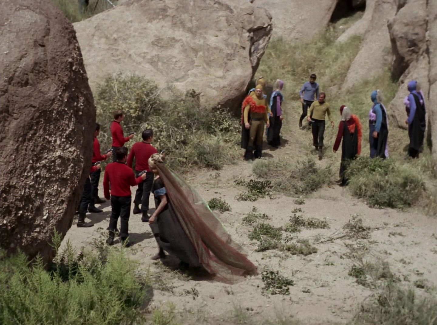 extant_StarTrek_2x11-FridaysChild_3410.jpg