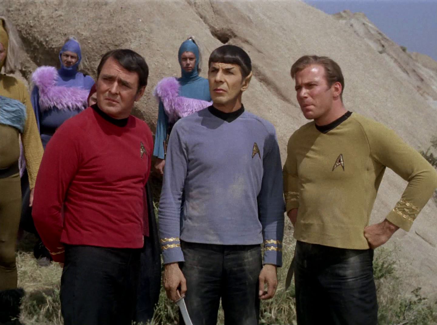 extant_StarTrek_2x11-FridaysChild_3438.jpg