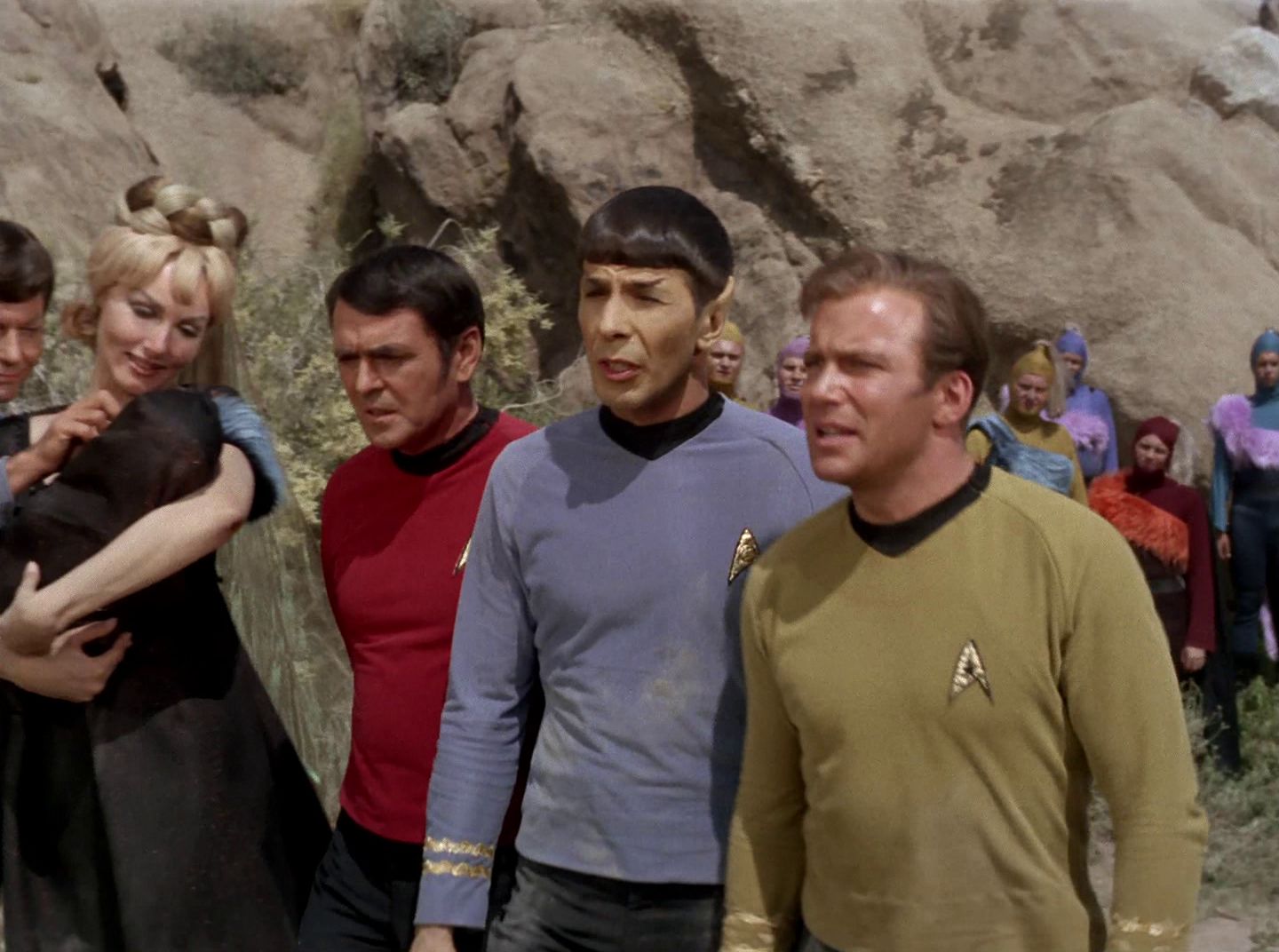 extant_StarTrek_2x11-FridaysChild_3482.jpg