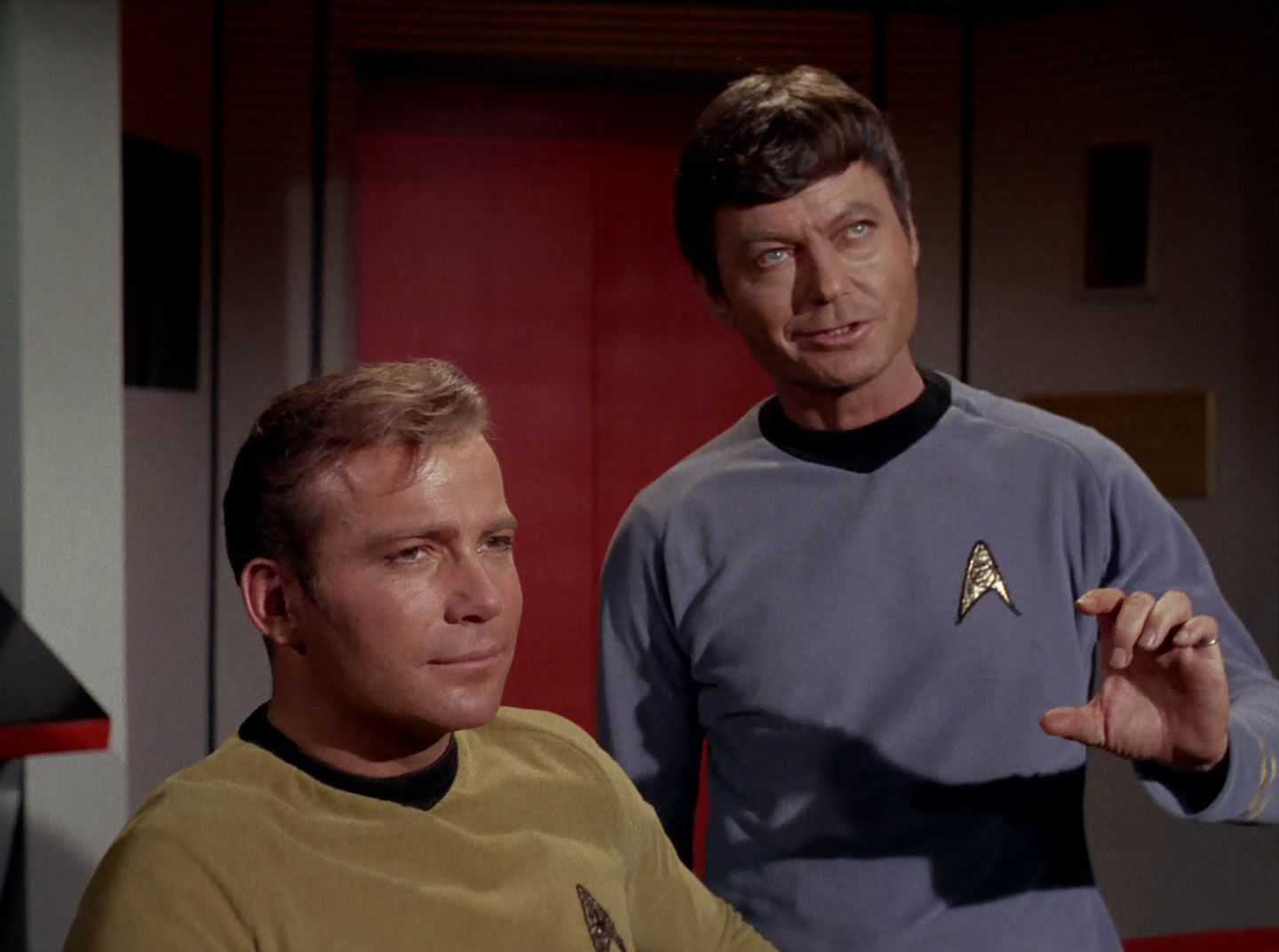 extant_StarTrek_2x11-FridaysChild_3522.jpg