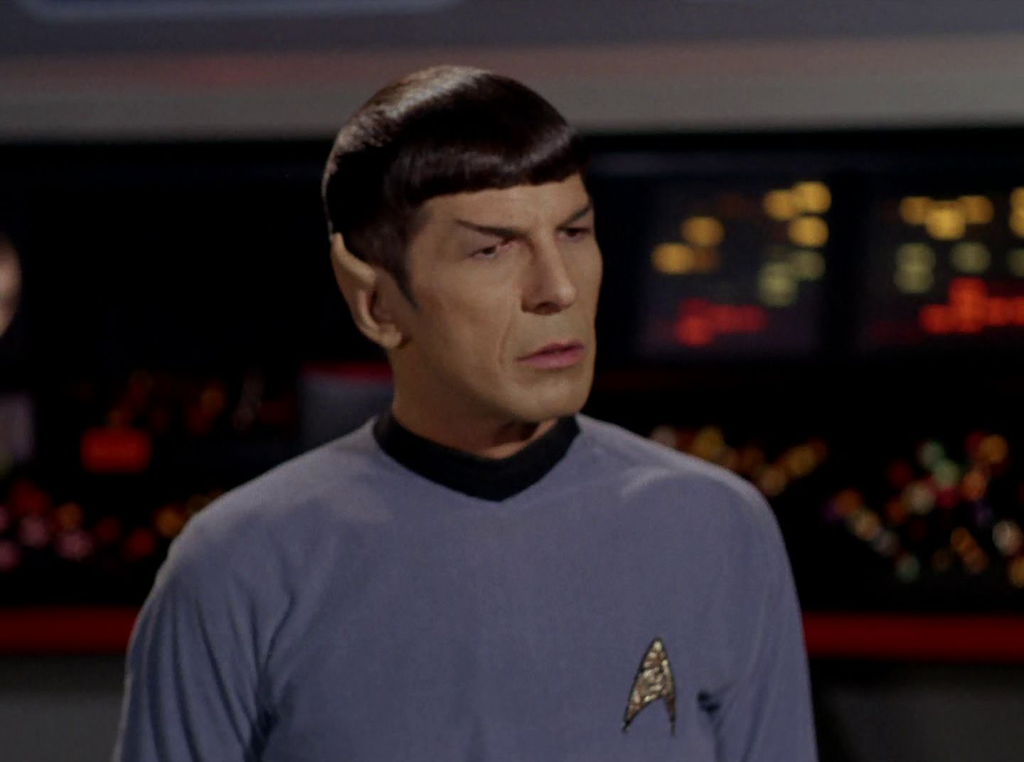 extant_StarTrek_2x11-FridaysChild_3528.jpg