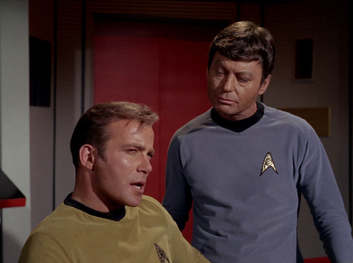extant_StarTrek_2x11-FridaysChild_3534.jpg